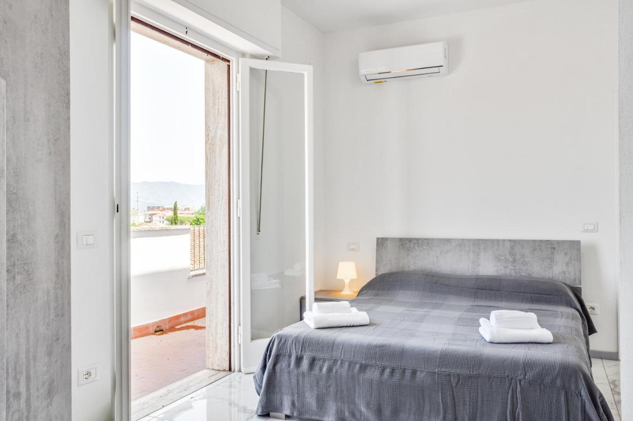 Apartamento Modern Attics With Balconies And Panoramic View Pisa Exterior foto